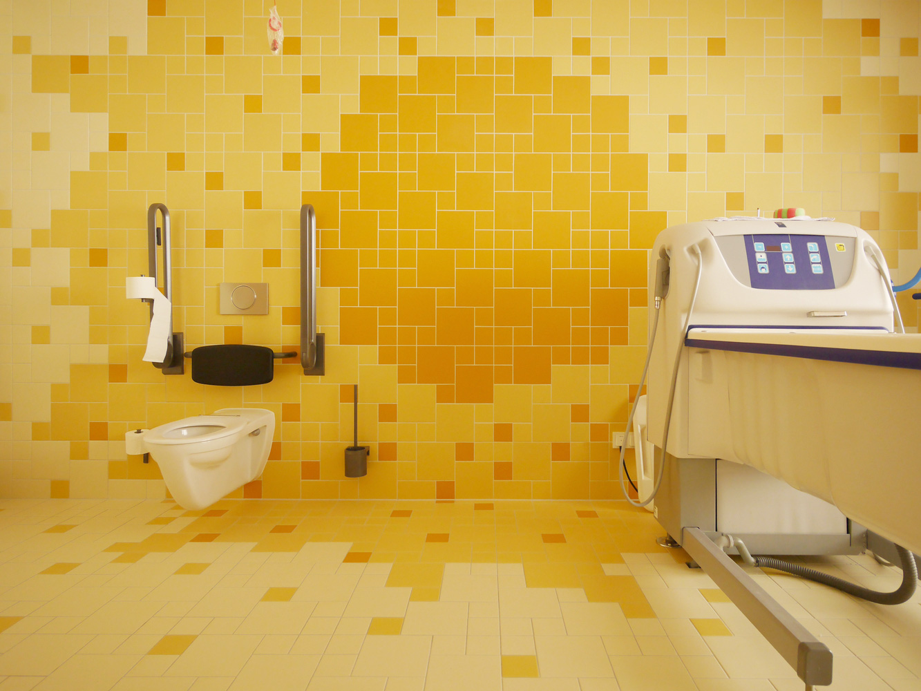 Ditail-materiales-arquitectura-Baño-adaptat3